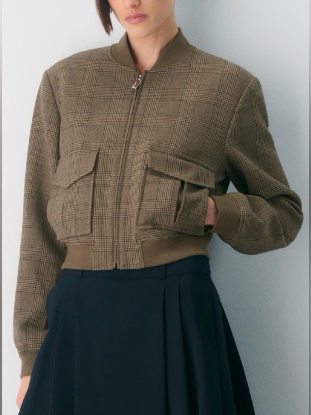 Aritzia Babaton Succession Bomber jacket